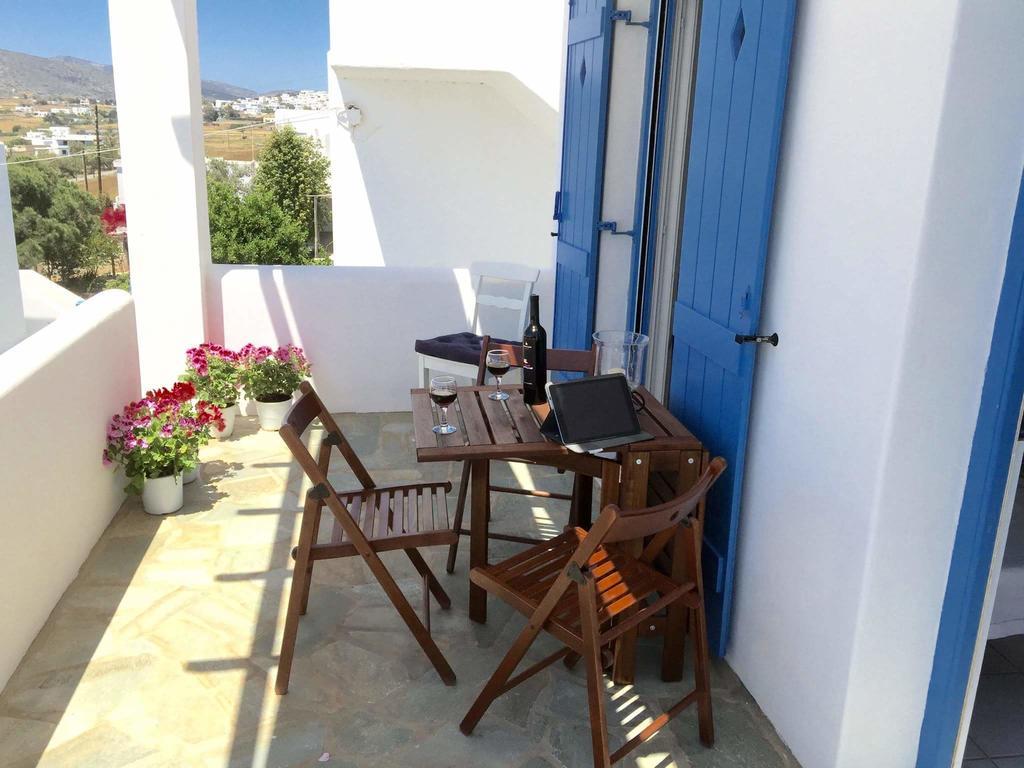 Thalia Apartment Piso Livadi Rum bild
